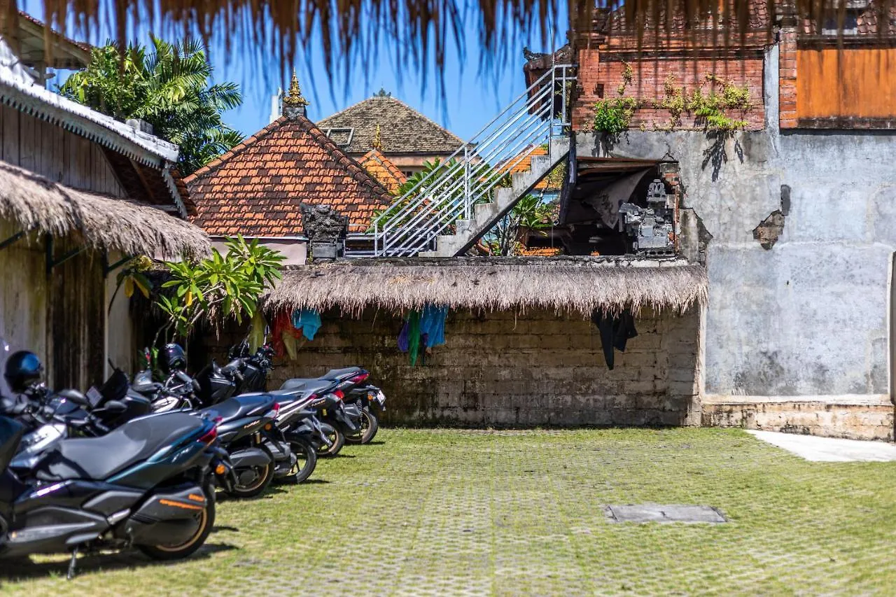 Casa Batu Belig Villa Seminyak Indonesië