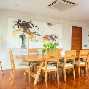 Sienna - Chse Certified , Seminyak Indonesië